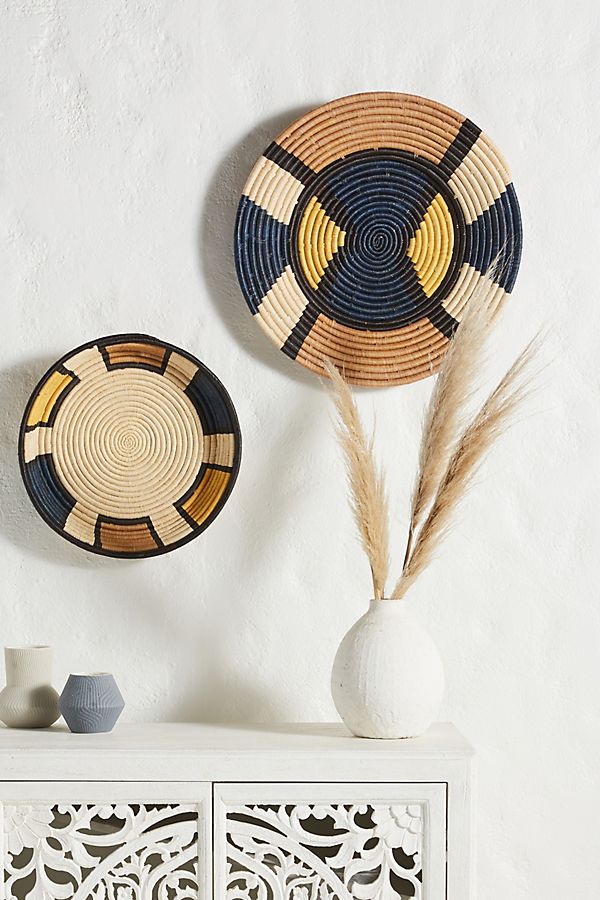 Slide View: 1: Soleil Hanging Basket