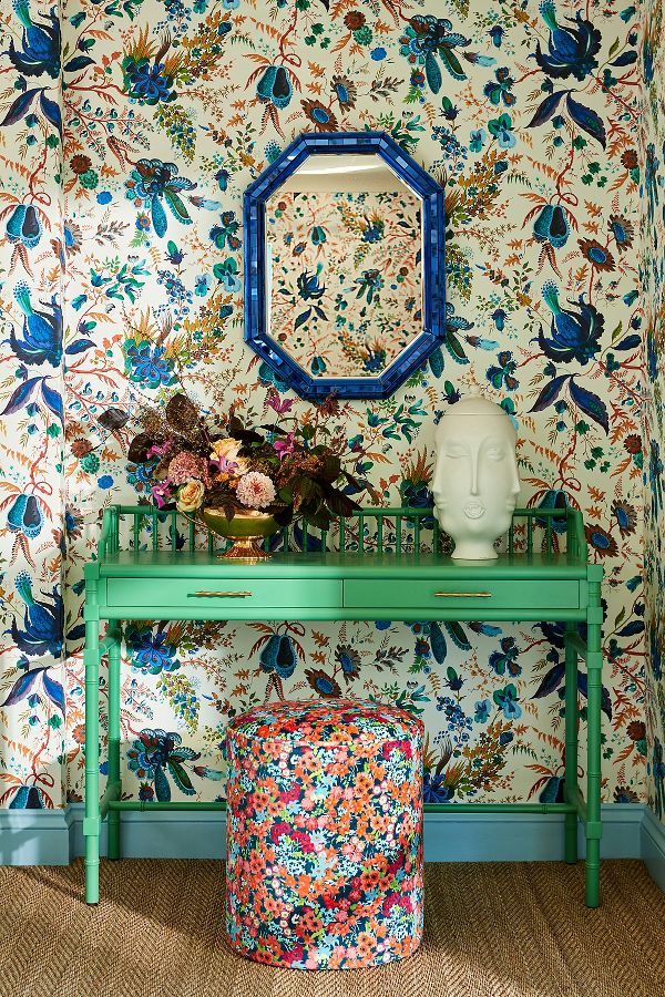 Slide View: 2: Papier peint floral Wonderland Harlequin x Sophie Robinson