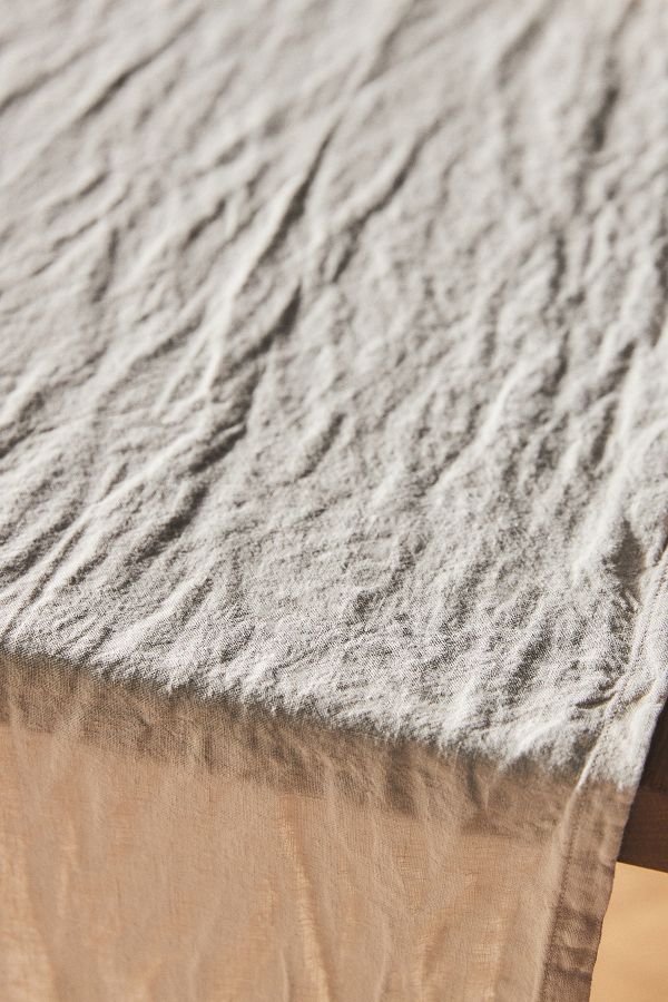 Slide View: 4: Edison Linen Table Runner