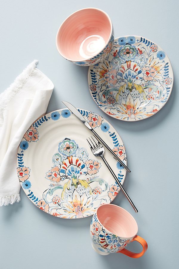 Slide View: 1: Eres Dinner Plates, Set of 4