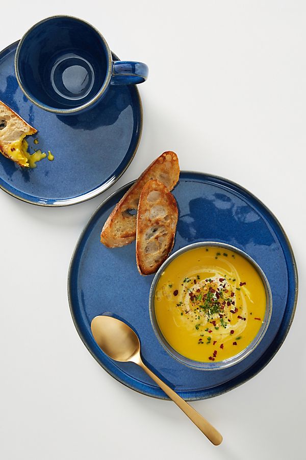 Slide View: 1: Tess Dinner Plates, Set of 4