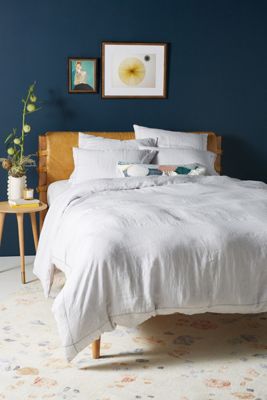 What Is A Duvet Cover Duvet Vs Comforter Anthropologie