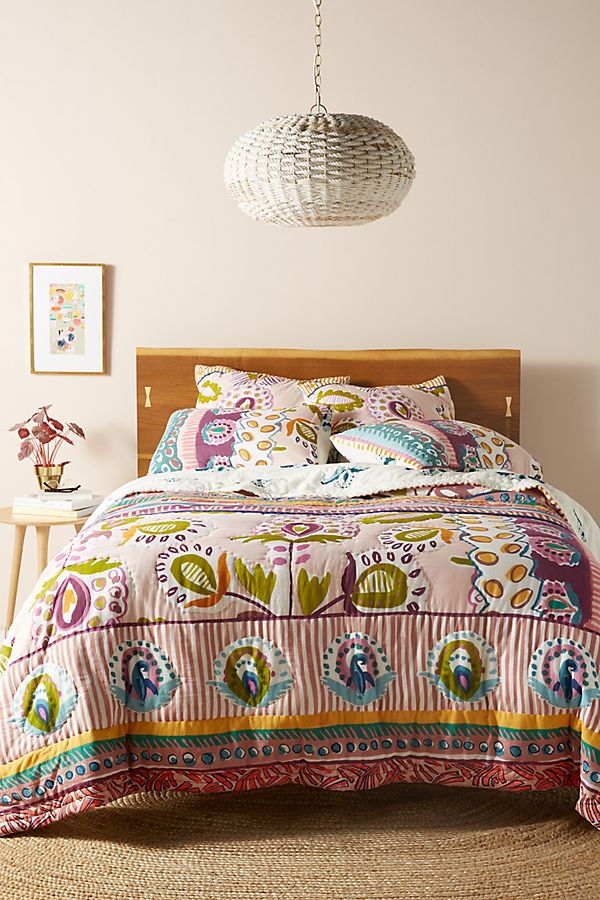 Slide View: 1: Sunder Quilt