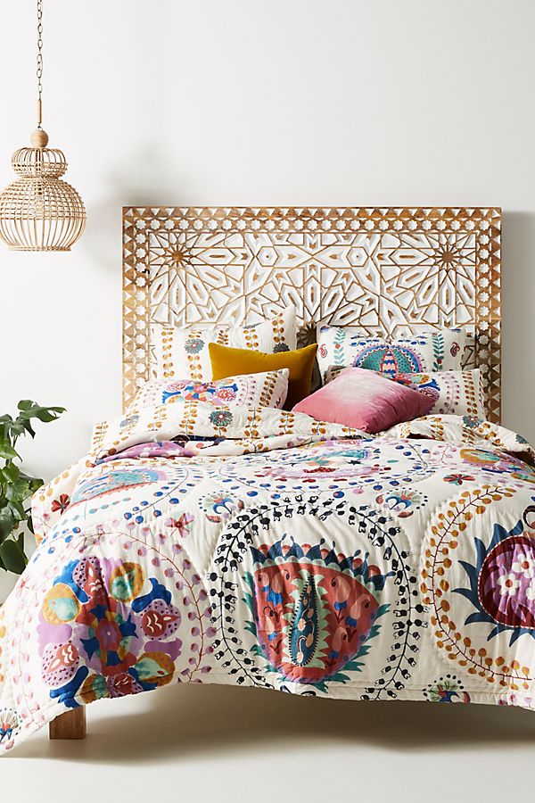 Slide View: 1: Delissa Quilt