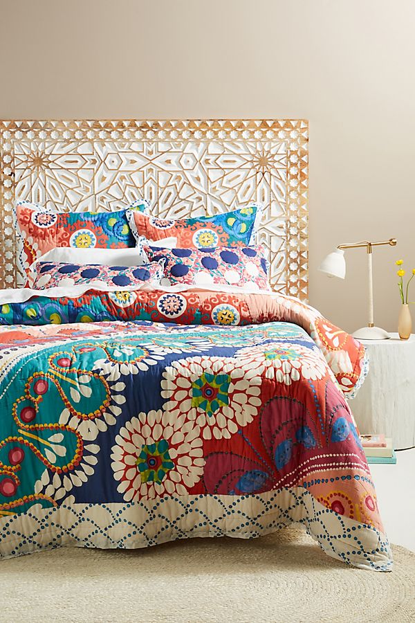 Slide View: 1: Tahla Quilt