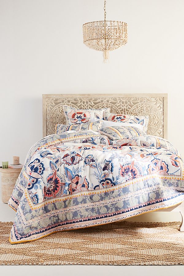 Slide View: 1: Brynne Quilt