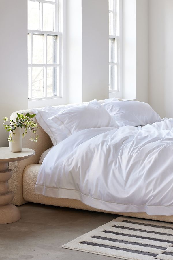 Slide View: 1: Sukun Amalfi White Cotton Sateen Bedding Set