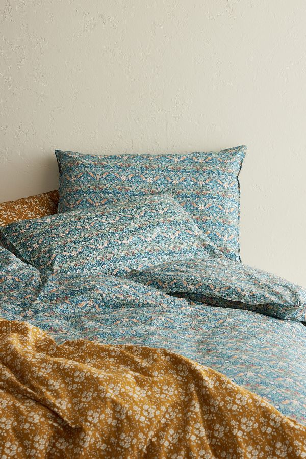 Slide View: 1: Coco & Wolf x Liberty Strawberry Thief Cotton Duvet Set