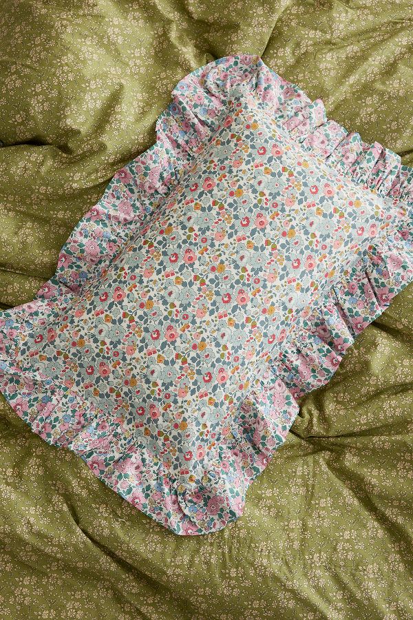 Slide View: 4: Coco & Wolf Betsy Grey & Betsy Candy Floss Ruffle Cushion