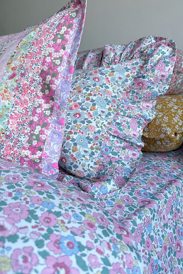 Slide View: 1: Coco & Wolf Betsy Grey & Betsy Candy Floss Ruffle Cushion