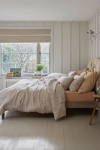 Slide View: 1: Piglet In Bed Mushroom Gingham Linen Duvet Cover