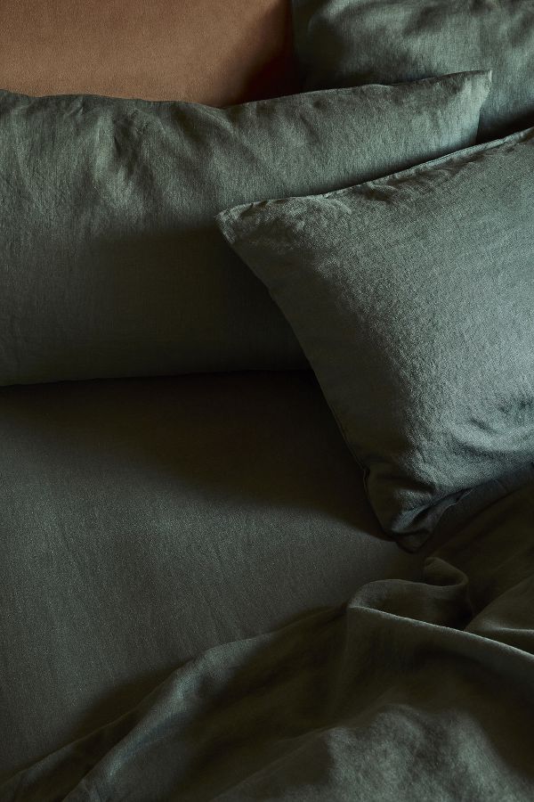 Slide View: 1: Piglet In Bed Fern Green Linen Fitted Sheet