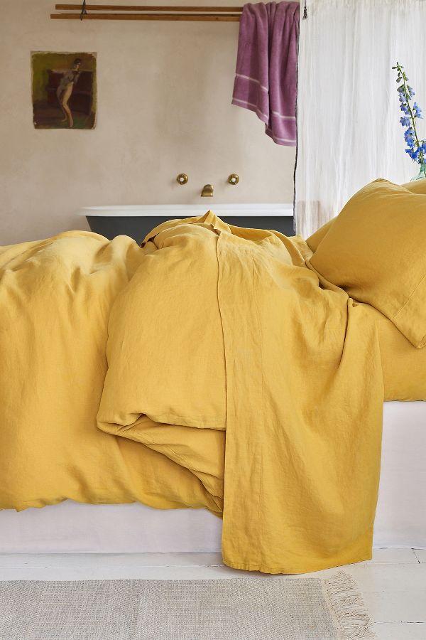 Slide View: 1: Piglet In Bed Honey Linen Flat Sheet