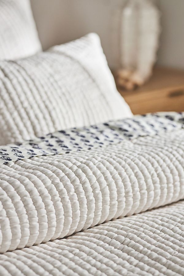 Slide View: 3: Jersey Channel-Stitch Quilted Bedspread