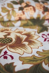 Slide View: 2: Marguerite Cotton Slub Printed Floral Duvet Cover