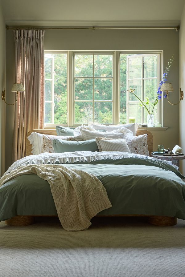 Slide View: 4: Taylor Organic Cotton Percale Embroidered Duvet​