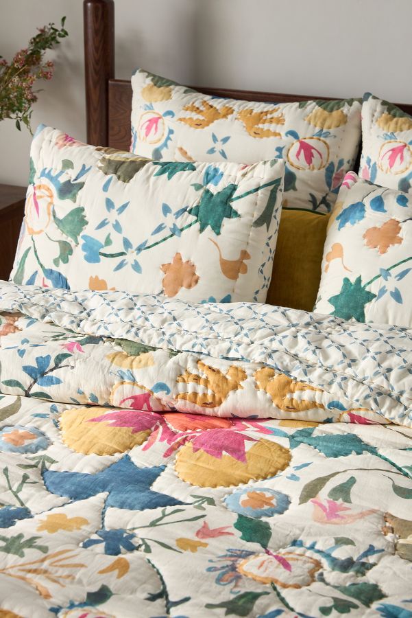 Slide View: 2: Sawyer Cotton Printed Quilt 