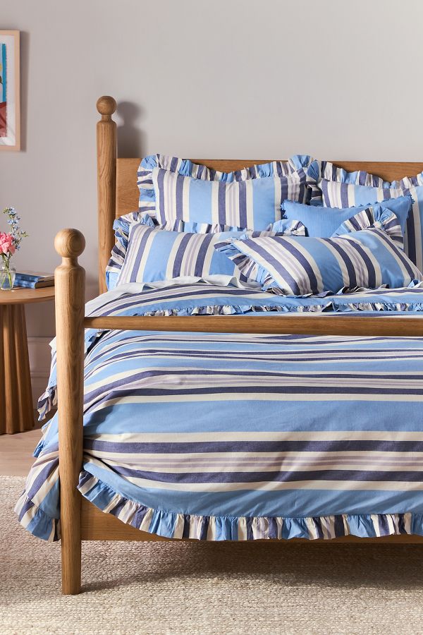 Slide View: 1: Maeve by Anthropologie Mele Duvet Cover