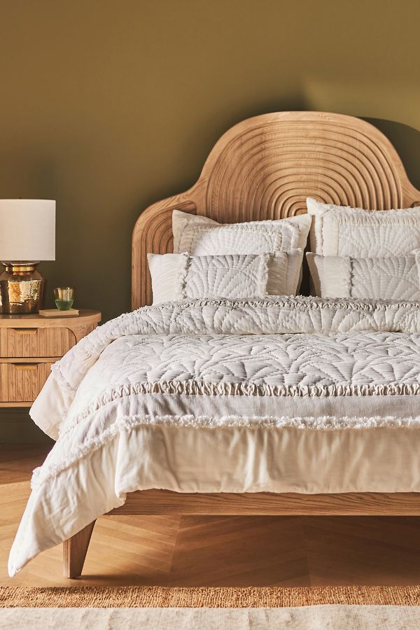 Slide View: 1: Gillian Plush Gauze Quilted Bedspread