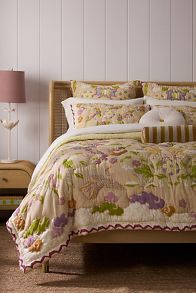 Slide View: 1: Millie Cotton Printed Floral Quilt