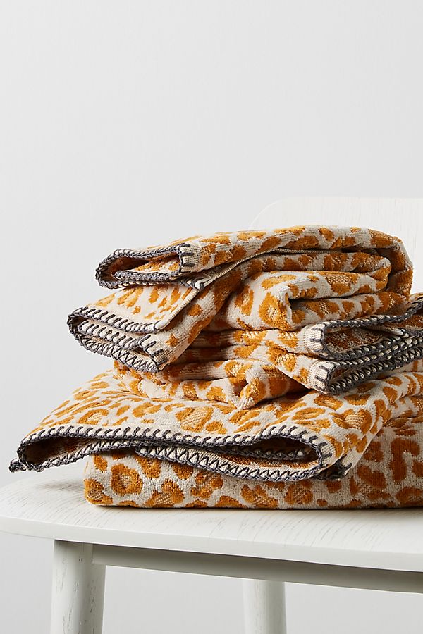 Slide View: 3: Lola Leopard Towel Collection