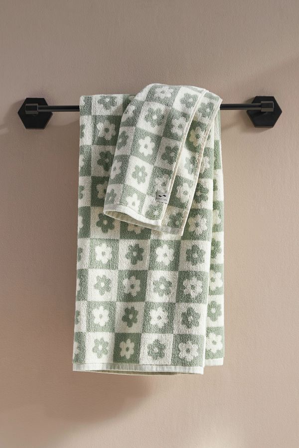 Slide View: 2: Slowtide Gigi Bath Towel Collection