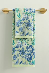 Slide View: 2: Lillian Cotton Bath Towel Collection