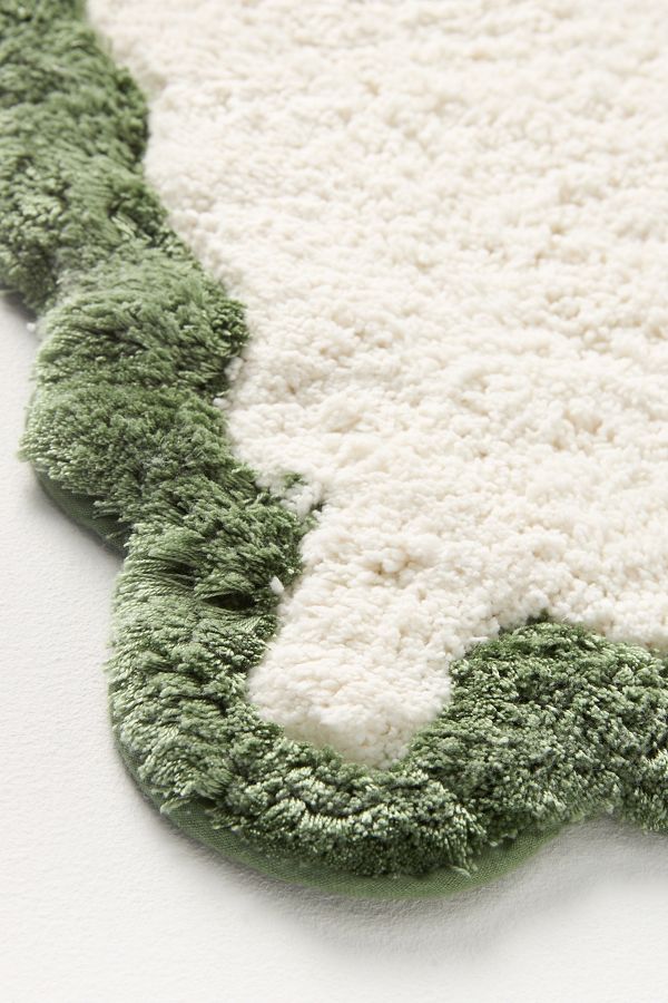 Slide View: 2: Maeve by Anthropologie Scalloped Cotton Bath Mat