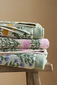 Slide View: 2: Eudora Cotton Towel Collection