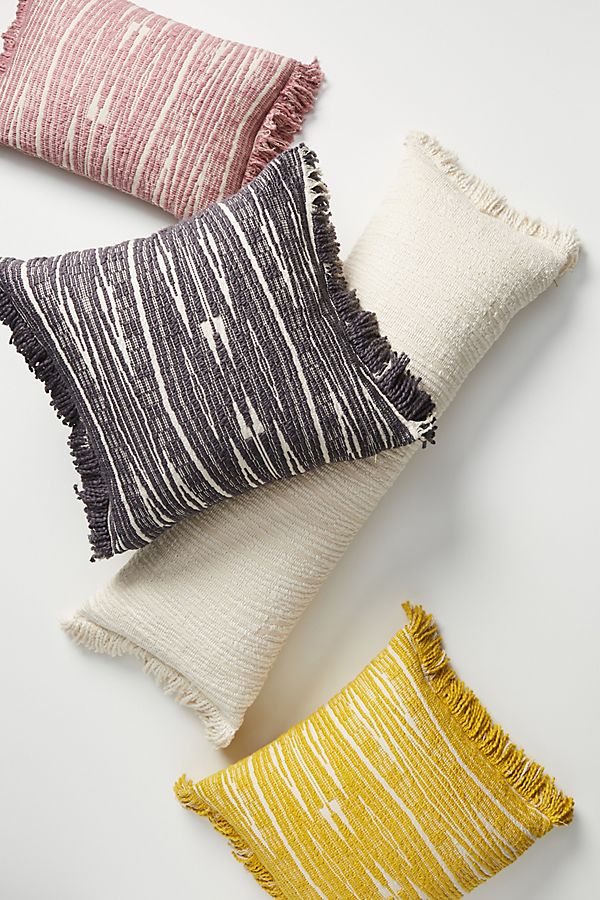 Slide View: 1: Textured Kadin Pillow