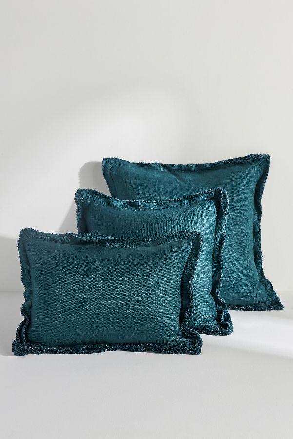 Slide View: 1: Luxe Linen Blend Pillow