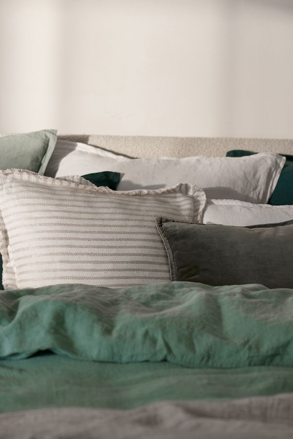 Slide View: 8: Luxe Linen Blend Pillow