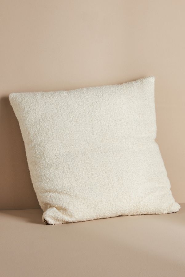 Slide View: 2: Cozy Bouclé Pillow