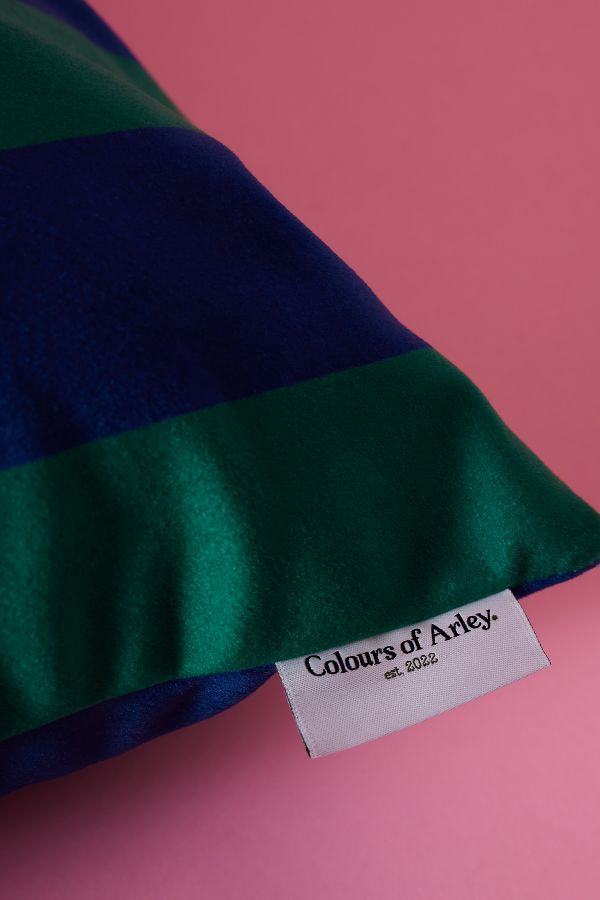 Slide View: 3: Coussin carré à rayures Colours of Arley pour Anthropologie