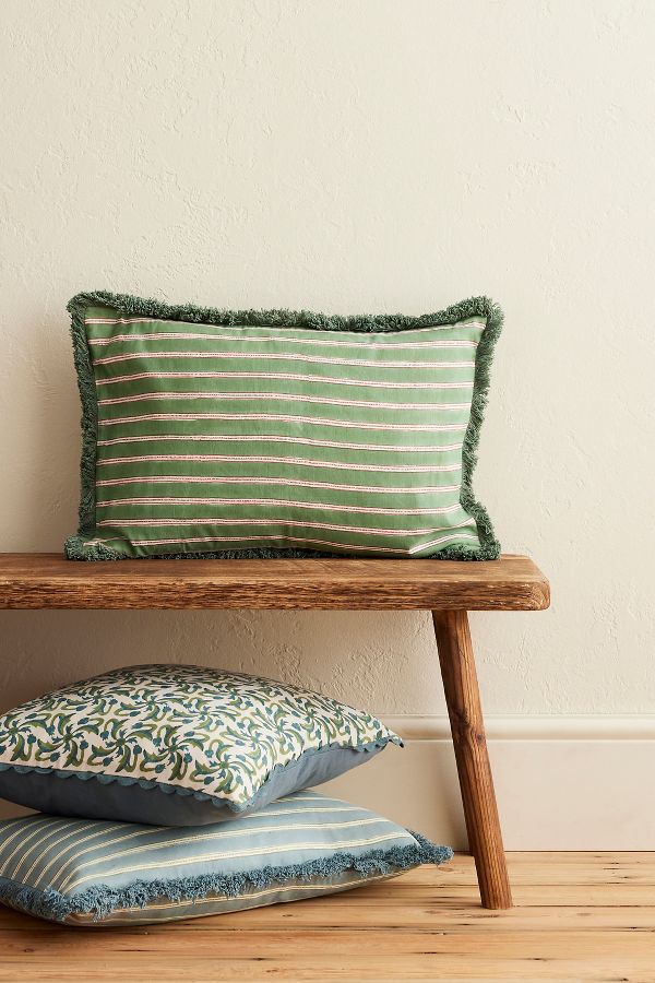 Slide View: 1: Coussin Birdie Fortescue Edo Stripe