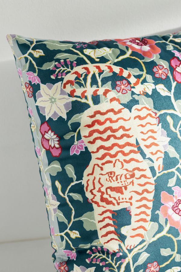 Vista diapositiva: 4: Millie Printed Cushion