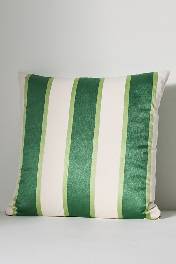 Slide View: 3: Sutton Cotton Printed Pillow