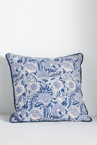 Slide View: 4: Cotton Mix Print Floral Pillow