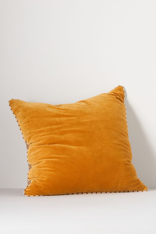 Slide View: 2: Milo Trova Cushion