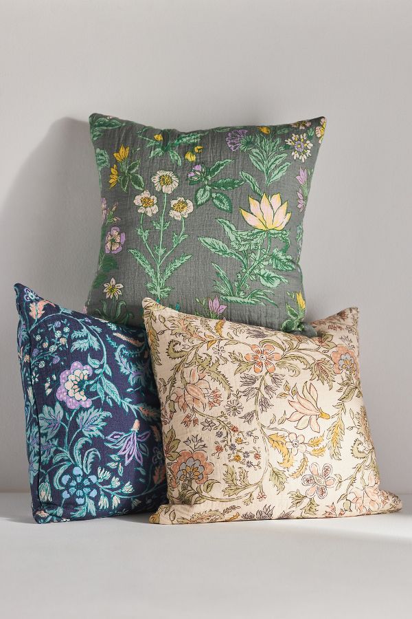 Vista de diapositivas: 2: Iluka Square Cushion