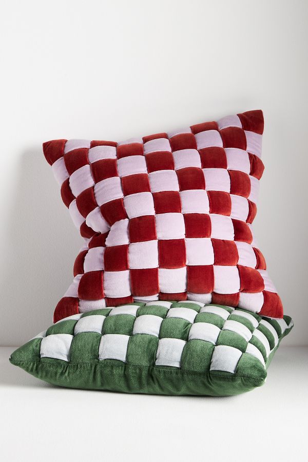 Slide View: 2: Larsen Chunky Woven Velvet Pillow