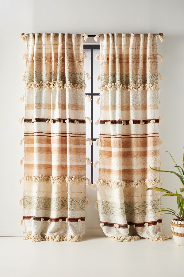 Slide View: 1: All Roads Yucca Curtain