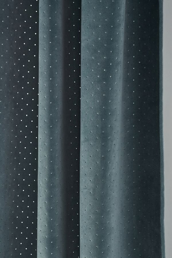 Slide View: 3: Velvet Louise Curtain