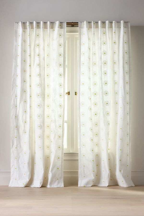 Slide View: 1: Lotte Cotton Embroidered Daisy Curtain