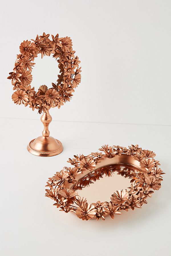 Slide View: 5: Gracia Vanity Set