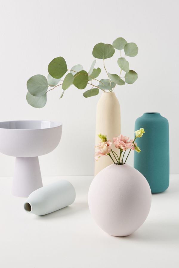 Slide View: 2: Mia Vase