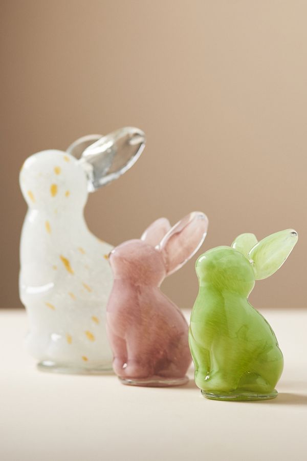 Slide View: 1: Glass Art Bunny Decorative Object