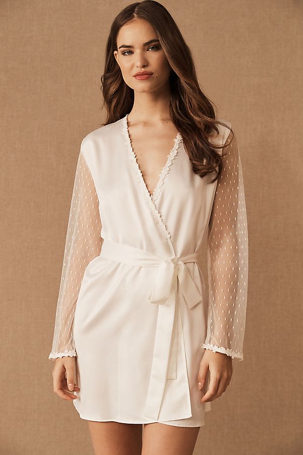 Slide View: 1: Showstopper Cover Up
