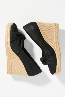 soludos knotted wedge