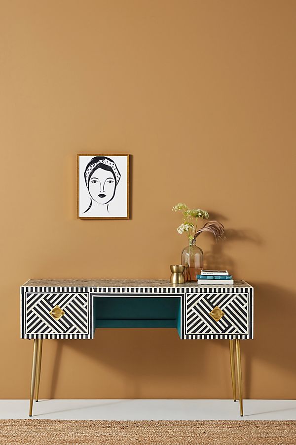 Slide View: 1: Optical Inlay Desk